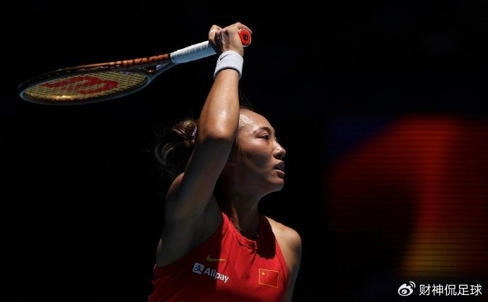 郑钦文闯入温网十六强