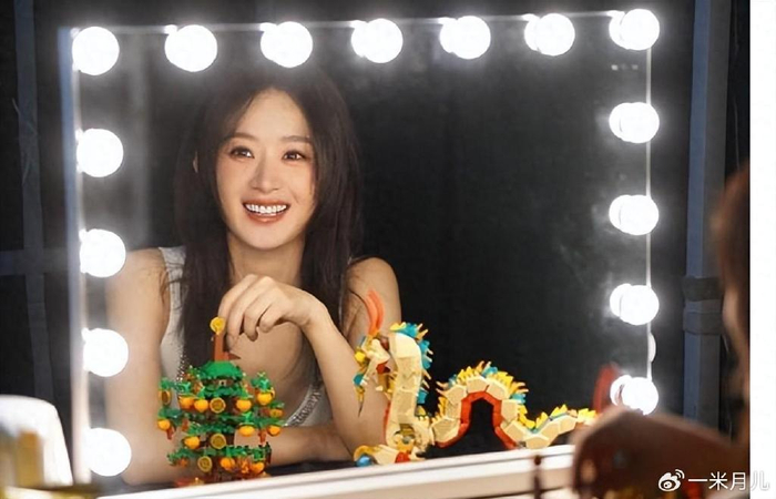 离婚三年以后,赵丽颖新年备受期待,事业狂飙突进!