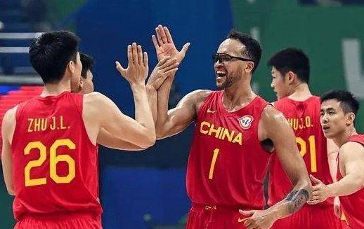 NBA新星示好中国男篮！太主动太意外！未来中国男篮将添一颗明星？