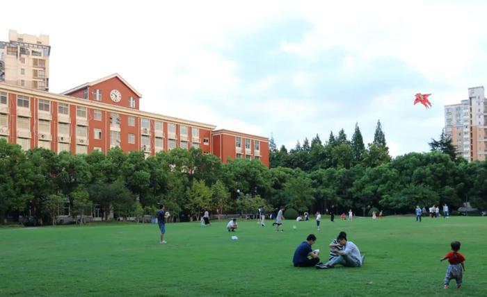 高考结束了，来看看中国最好吃的20所大学！