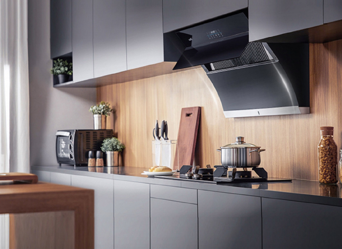 开放式厨房,用集成灶好还是抽油烟机好?
