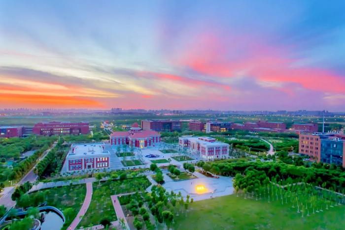高考结束了，来看看中国最好吃的20所大学！