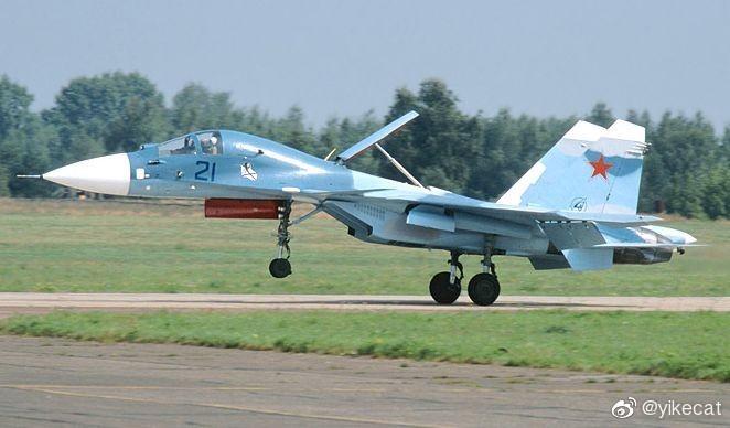 苏霍伊Су-33УБ(Су-27КУБ)/Su-33UB(Su-27KUB)舰载战斗教练机