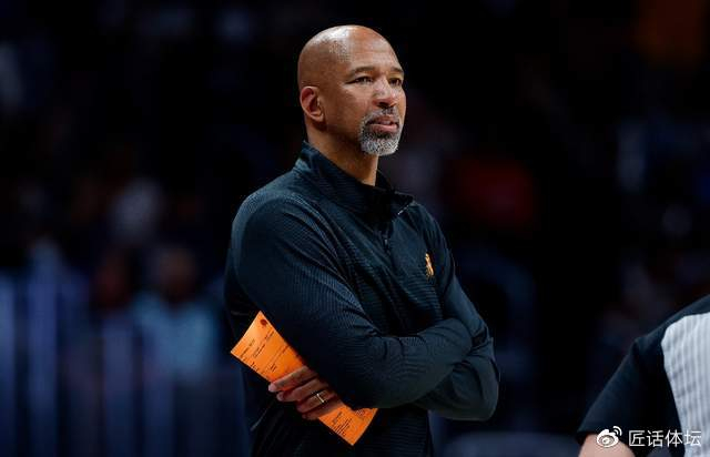 深入分析蒙蒂威廉姆斯执教理念对球队攻防体系的影响