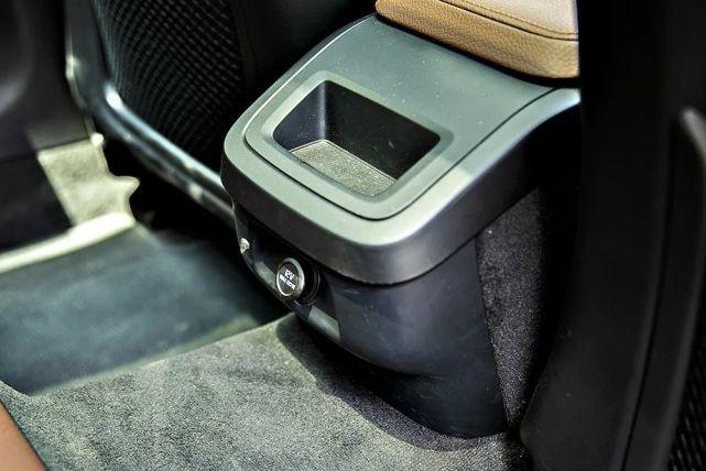 沃尔沃V60：瓦罐迷又多一款产品安全配置丰富舒适配置需提升