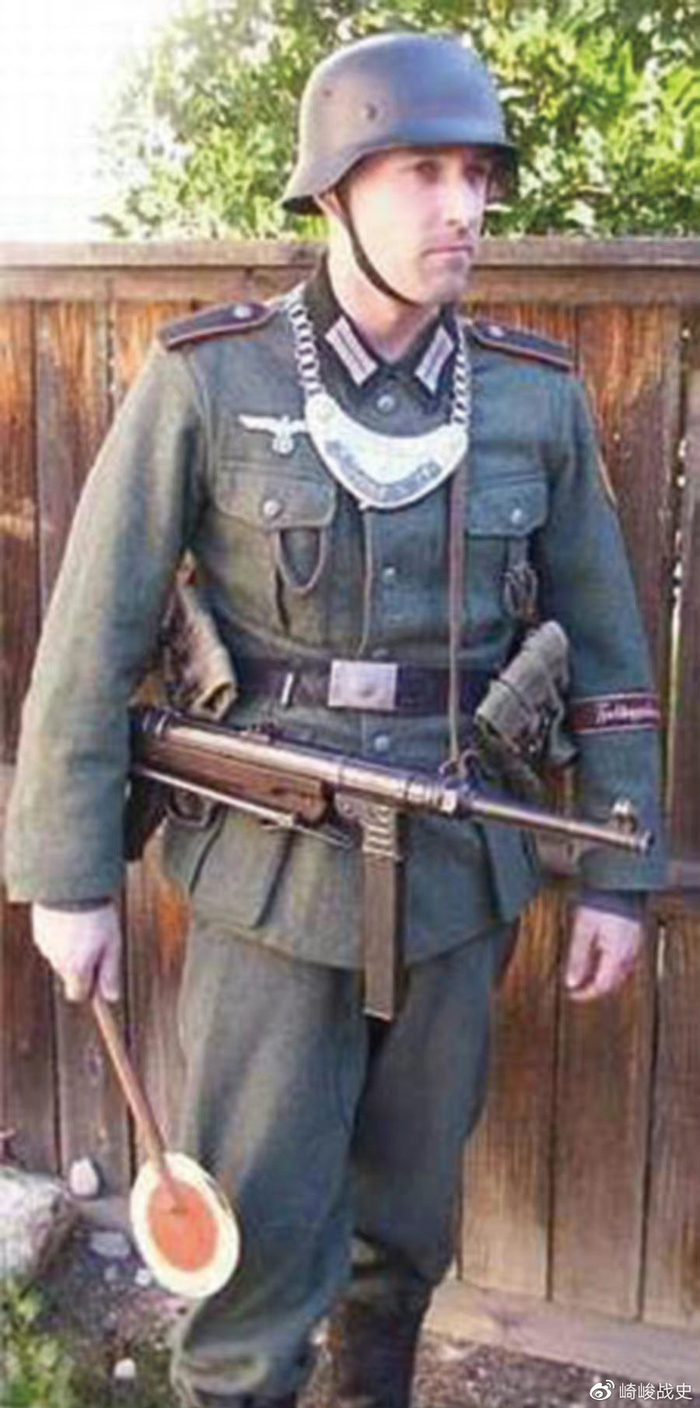 链狗——第三帝国的军事警察部队（01）|德国|联邦德国国防军|摩托车|德国国防军|宪兵_新浪军事_新浪新闻