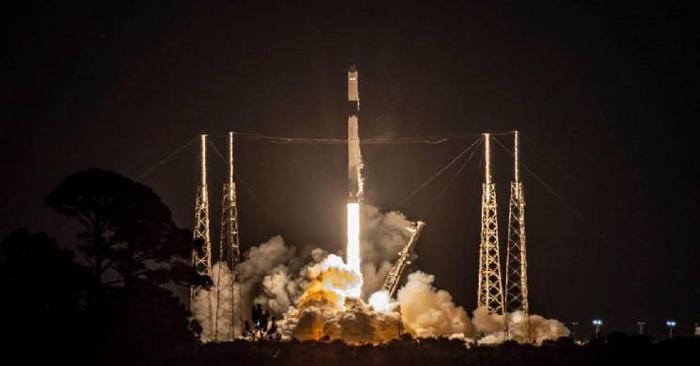 SpaceX完成第50次火箭着陆，向国际空间站运送补给