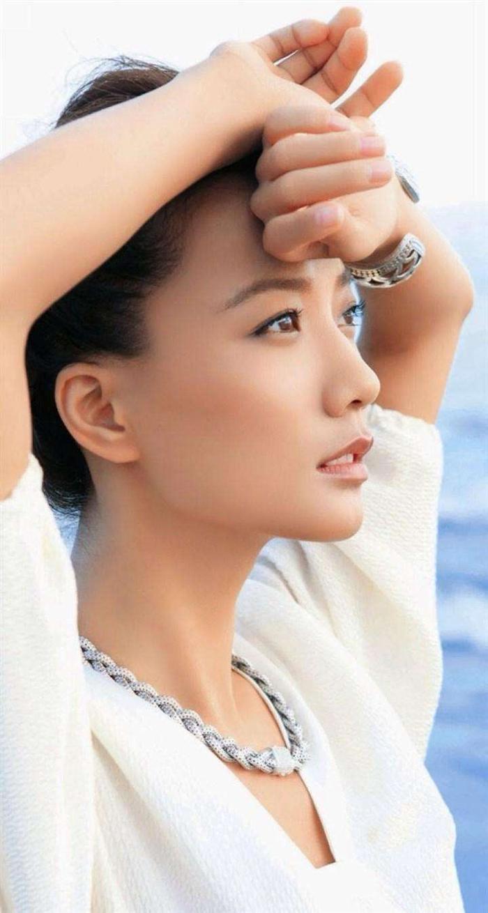 王珞丹 
