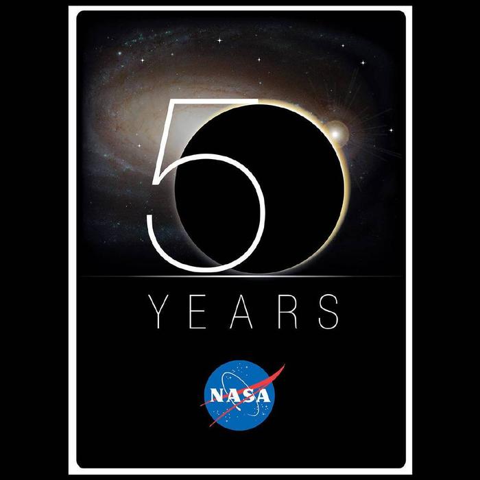 美国宇航局公开太阳系探索50周年纪念标志
