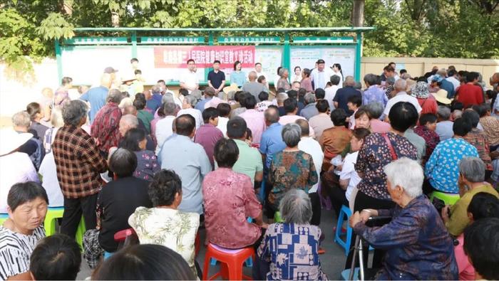 阜阳阜南县第三人民医院到会龙卫生院开展大型医疗健康义诊活动