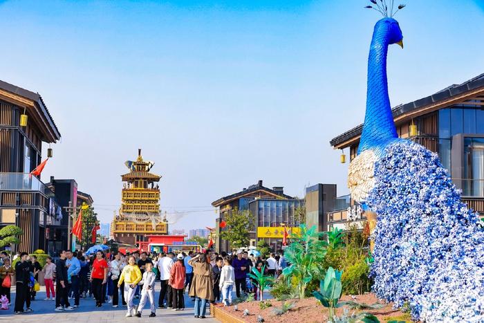 奇十妙享庆华诞 潮趣畅玩乐昆池 ——2024昆明池国庆黄金周潮玩活动