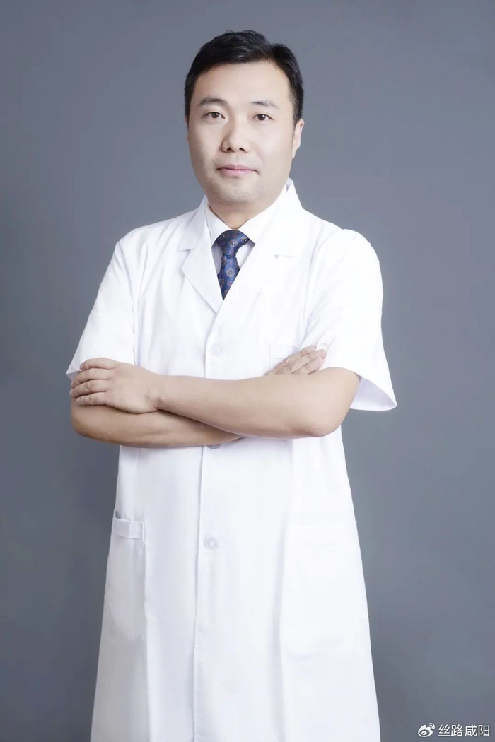 手术放大镜怎么选咸阳市中心医院泌尿外科杜泉:前列腺手术激光时代的践行者_新闻资讯_第5张_活检穿刺产品网 手术放大镜怎么选咸阳市中心医院泌尿外科杜泉:前列腺手术激光时代的践行者_https://www.jmylbn.com_新闻资讯_第5张