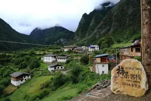 他们说绝世而独立的雨崩 是整个云南旅游之精华 你觉得呢？