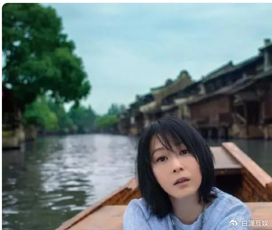52岁奶茶刘若英的通透人生:不想变老更不愿变怪,家人最为新的