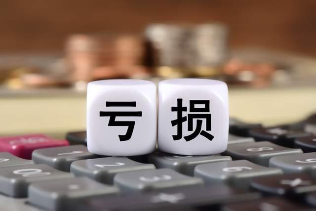 永辉超市半年预亏2.4亿，叶国富挥刀自救