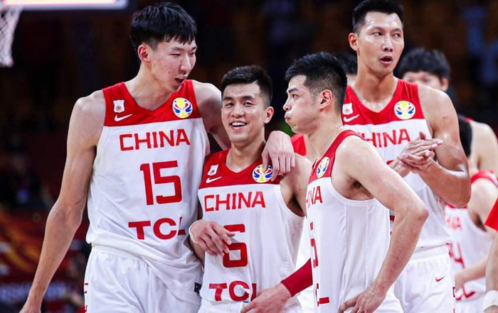 都记得周琦世界杯打波兰发边线球失误，那你知道周琦拿了多少分吗