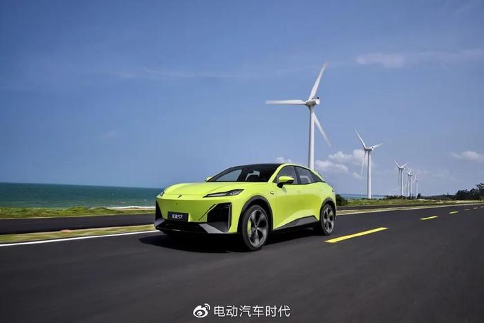 深蓝S7上市,增程版车型售价14.99万元起