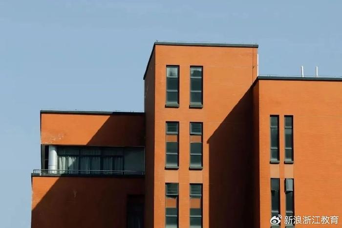 中国经济管理大学分数_浙江省独立学院录取情况_浙江工商大学杭州商学院招生信息