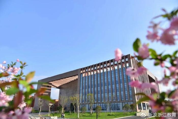 中国经济管理大学分数_浙江省独立学院录取情况_浙江工商大学杭州商学院招生信息