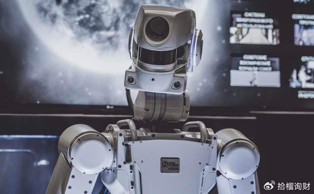 协作机器人前十名及报价 w700d1q75cms.jpg