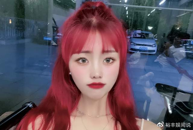 网红小鱼爱吃鱼车祸去世后续！