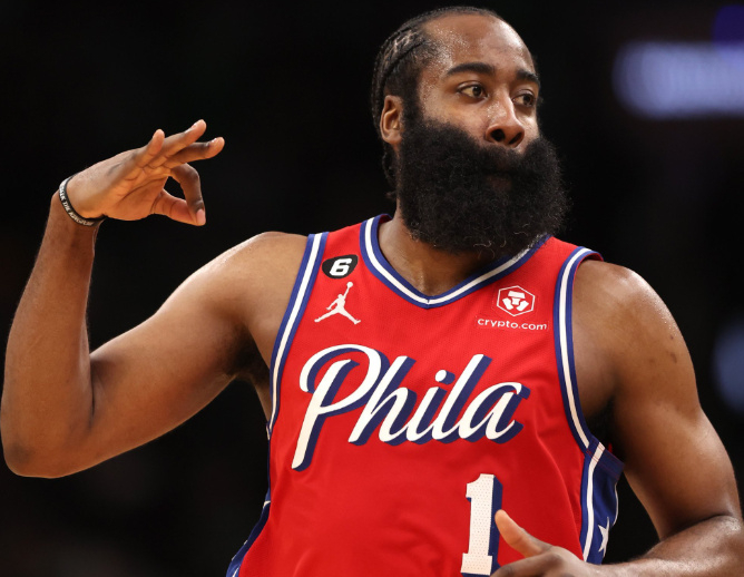 哈登与约基奇的巅峰对决