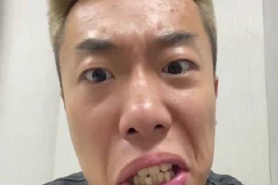 红塔山车身，啊，不是，雪茄车身