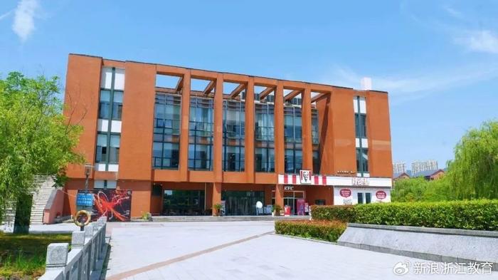 中国经济管理大学分数_浙江省独立学院录取情况_浙江工商大学杭州商学院招生信息