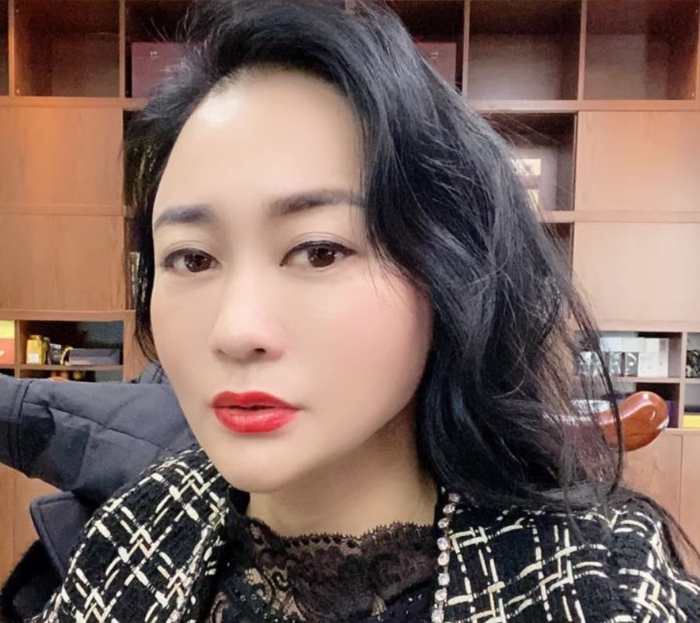 网红"金书亦"被封杀:把食品当药品卖 涉案达60万被立案调查(图3)