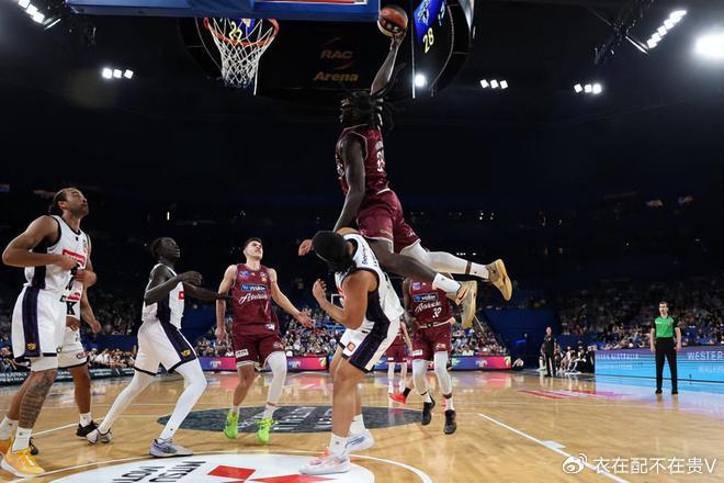 前湖人内线弃将首秀闪耀NBL赛场,他在今后还有机会重返NBA