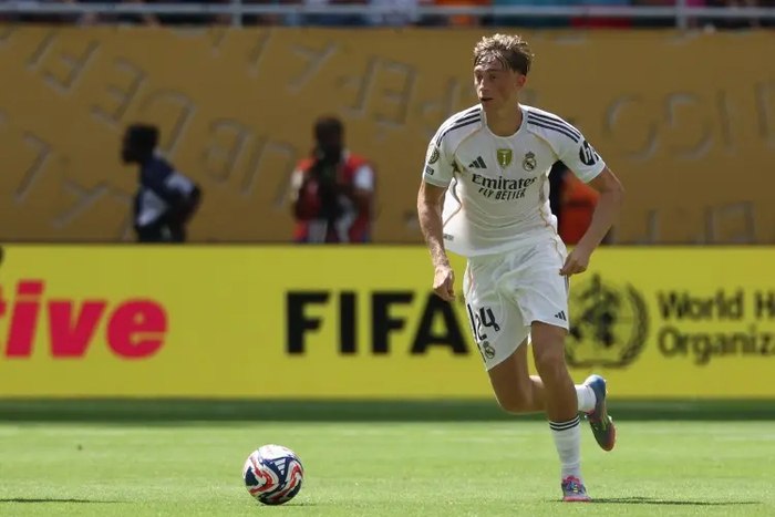 77%控球却崩盘！皇马18年主场耻辱夜，阿韦洛亚下课倒计时？