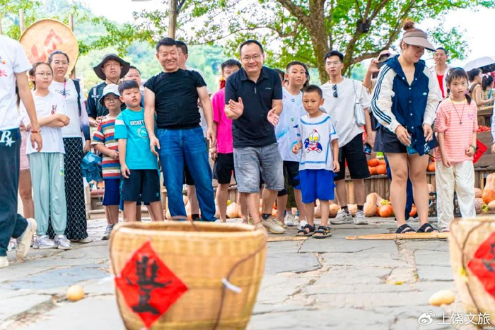 第十一届篁岭晒秋文化季回归！攻略首发，玩转世界级秋色！