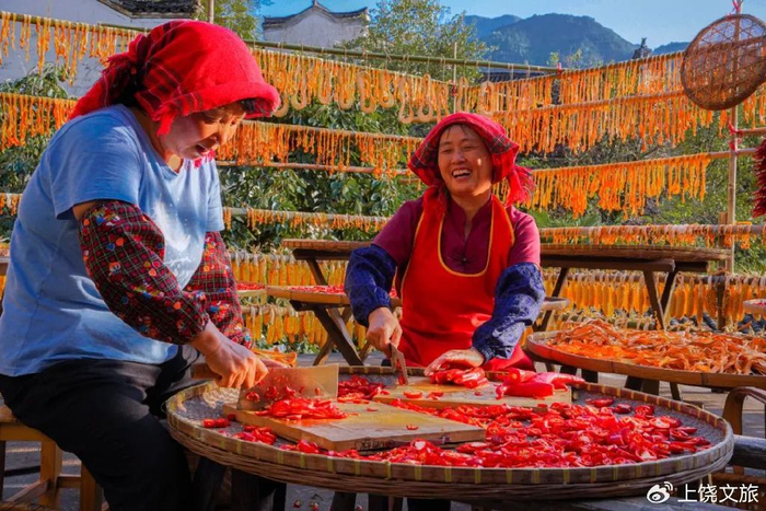 第十一届篁岭晒秋文化季回归！攻略首发，玩转世界级秋色！