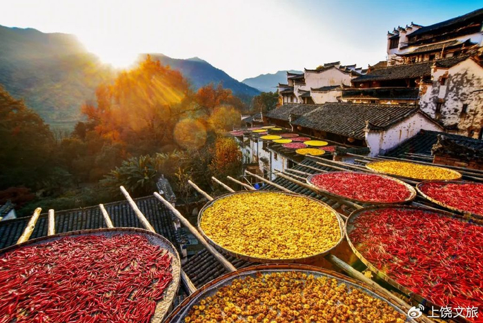 第十一届篁岭晒秋文化季回归！攻略首发，玩转世界级秋色！
