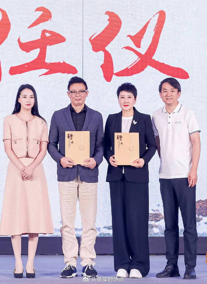 凯丽受聘中华慈孝文化大使 多年坚持行善传递正能量成公益标杆