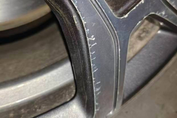 新车锈迹与异响问题记录：BJ40车主反映的故障情况