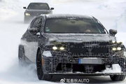 新款宝马M5旅行版路试谍照 外观改动搭V8插混系统 2027年上市