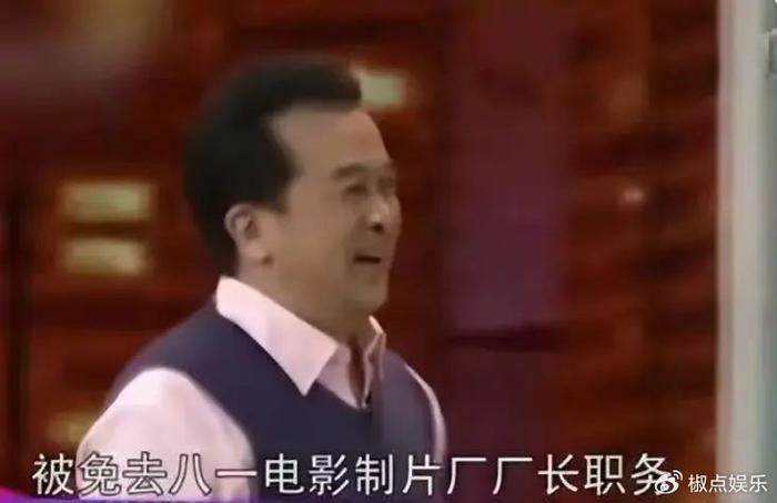 上午被免职，下午被带走，登24年春晚后来消失的黄宏，如今怎样？