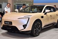 30万级华系SUV之争！阿维塔11对比智界R7谁更值？
