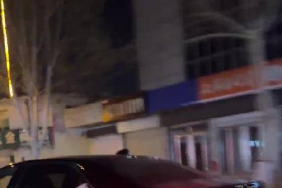 追他的时候 也没人跟我说这么大的车零百5秒多啊
