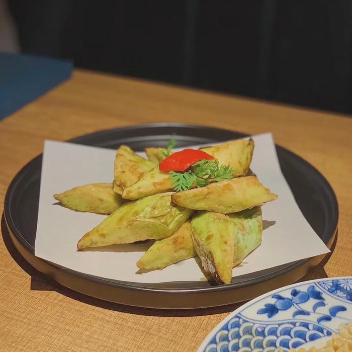 茄子别再红烧了！网红餐厅卖58的它，在家做10元吃到爽！