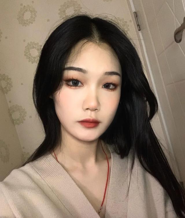肿眼泡的春天来了！三种大眼技巧，秒变“欧式大眼”