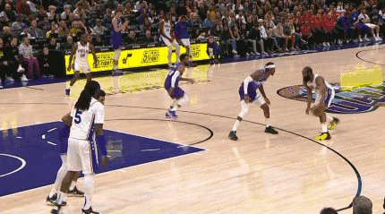 哈登外线火力全开命中七记三分 比分一路领先主宰NBA赛场