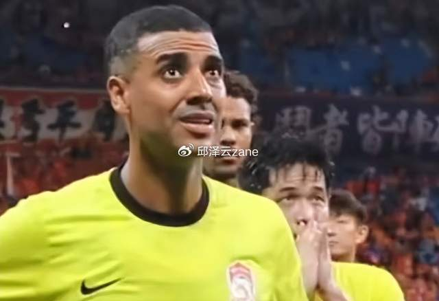 唏嘘！阿兰大概率无缘回归：恒大5名非血缘归化彻底退出中超！