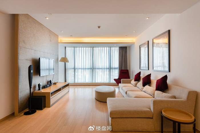 别再争论房价上涨还是下跌了?2024年起，楼市走势已逐渐明了!|房贷利率|公积金贷款|房地产市场|购房者|政策_新浪新闻