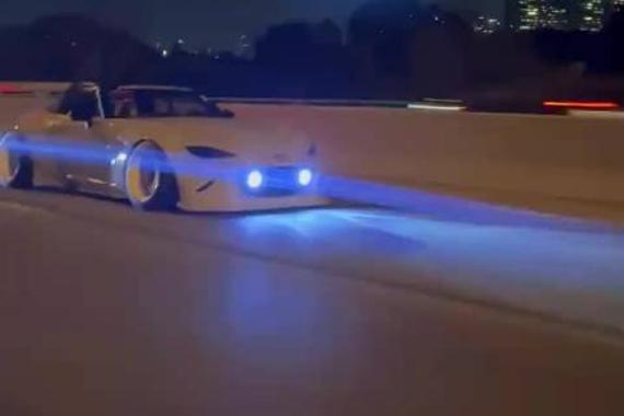 第一次看自己车路跑 太帅了.....火箭兔宽体mx5