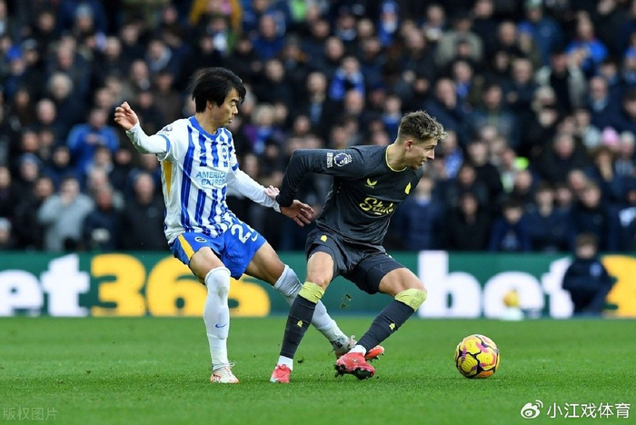 转会动态：三笘薰拒沙特6500万报价，王霜结束留洋，曼联锁定昆达