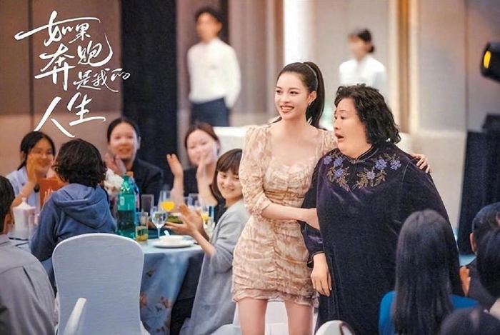 万万没想到,央视这部爆剧,剧中“老三”才是最清醒的人!