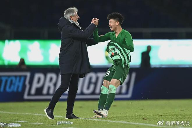 替补上场1传1射助球队4球逆袭！18岁王钰栋兑现天赋！太强了！