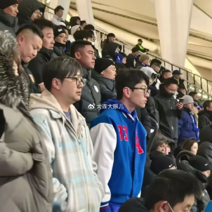 英博现身超级杯观赛，贺惯身在曹营心在汉？于汉超替补神兵展现高情商